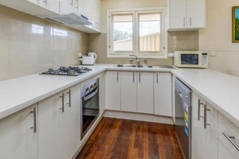 Beautiful Deluxe Family Friendly Holiday House - Hervey Bay Accommodation 5