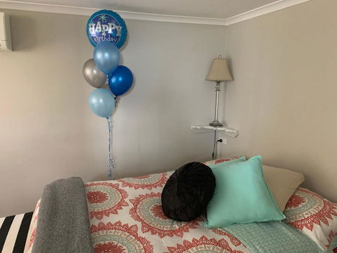 Churchills B & B - Tourism Hervey Bay 2