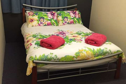 Inner City Apartments - Hervey Bay Accommodation 5
