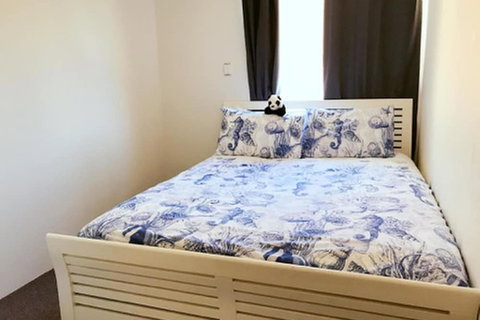 Inner City Apartments - Hervey Bay Accommodation 7