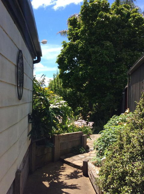 A Suite Spot In The Hills - Hervey Bay Accommodation 3