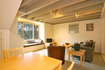 Merlot - Hervey Bay Accommodation 1