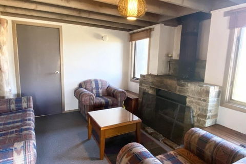 Alpine Interlude - Hervey Bay Accommodation 5