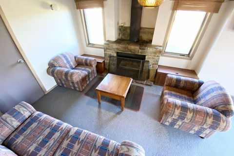 Alpine Interlude - Hervey Bay Accommodation 6