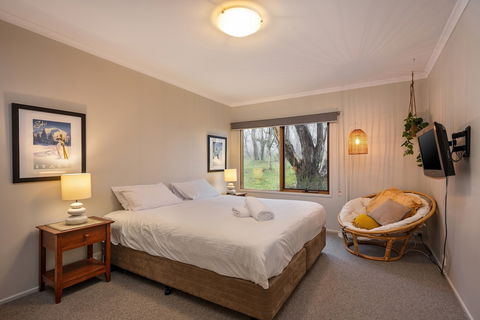 Absinthe - Hervey Bay Accommodation 5
