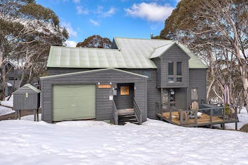 Aosta - Hervey Bay Accommodation 5