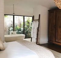 The Boathouses at Leaves  Fishes - Hervey Bay Accommodation