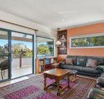 Black Dolphin Beach Penthouse - Tourism Hervey Bay