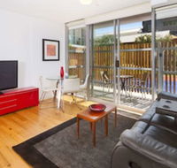 Port Melbourne Executive Living - Hervey Bay Accommodation