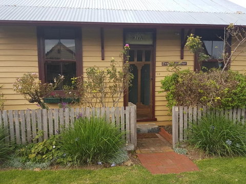 Twomeys Cottage - Hervey Bay Accommodation 3