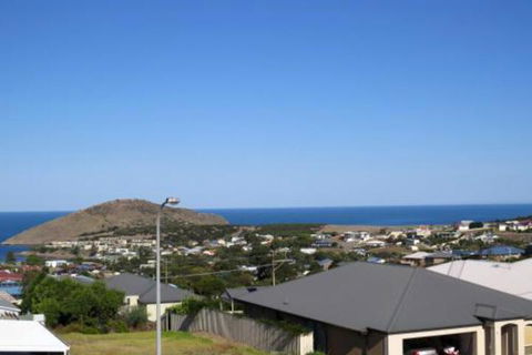 38 Wright Tce Encounter Bay - Tourism Hervey Bay 0