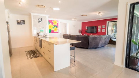 Jens Getaway - Hervey Bay Accommodation 5