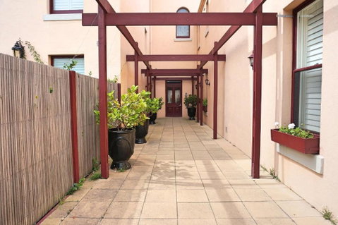 Ozone Tower - Hervey Bay Accommodation 4