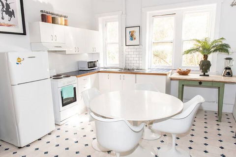 Bondi Beach Gorgeous Apartment H323 - Hervey Bay Accommodation 1