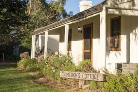 Camerons Cottage - Tourism Hervey Bay 0