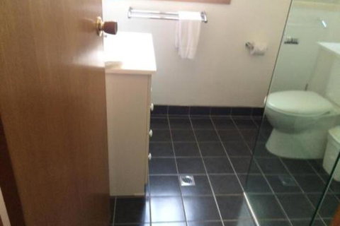 Whispering Pines 2 - Hervey Bay Accommodation 6