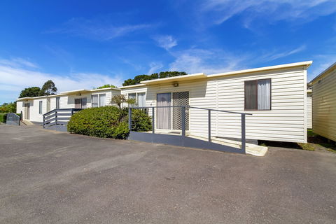Lifestyle Villages Traralgon - Hervey Bay Accommodation 0