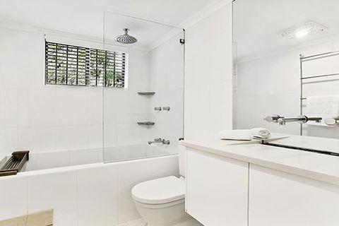 The Apartment Service MORTN - Tourism Hervey Bay 2