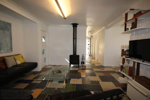 Up Cycle House Blackheath - Hervey Bay Accommodation 7