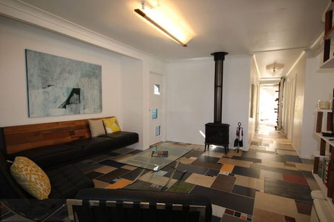 Up Cycle House Blackheath - Hervey Bay Accommodation 4