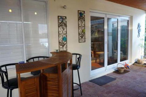 Holiday House - Hervey Bay Accommodation 4