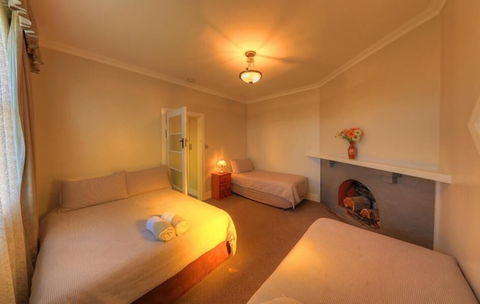 Grace's Spa Cottage - Hervey Bay Accommodation 4