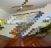 Horseshoe Bay Vista - Hervey Bay Accommodation