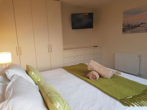 Beach Haven - Hervey Bay Accommodation 4