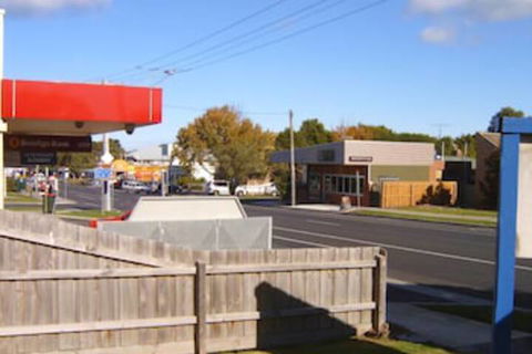 Inverloch Cabins - Hervey Bay Accommodation 7