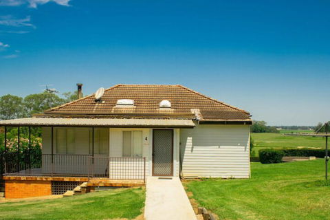 High View Cottage - Hervey Bay Accommodation 2