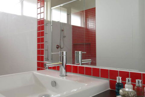 BOUTIQUE STAYS - Sandyside 1 - Tourism Hervey Bay 2