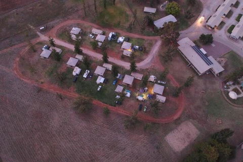 Hilltop Resort - Tourism Hervey Bay 2