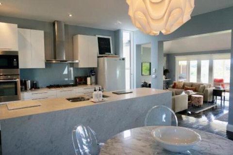 BayView House - Hervey Bay Accommodation 2