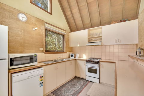 Bidgee Widgee - Hervey Bay Accommodation 6