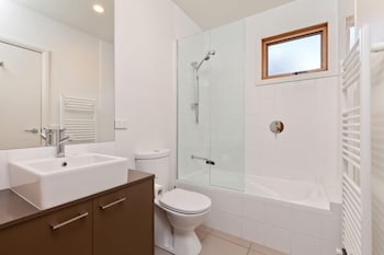 Mitchell - Hervey Bay Accommodation 4