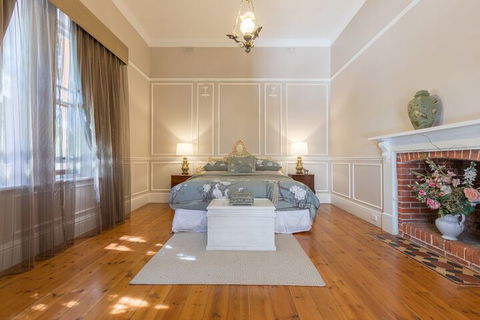 Bungala House 1856 - Hervey Bay Accommodation 5