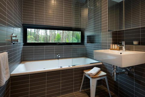 Bunker - Hervey Bay Accommodation 3