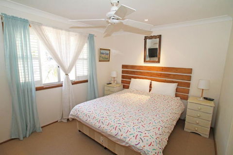 Beach & Bush Getaway - Hervey Bay Accommodation 1