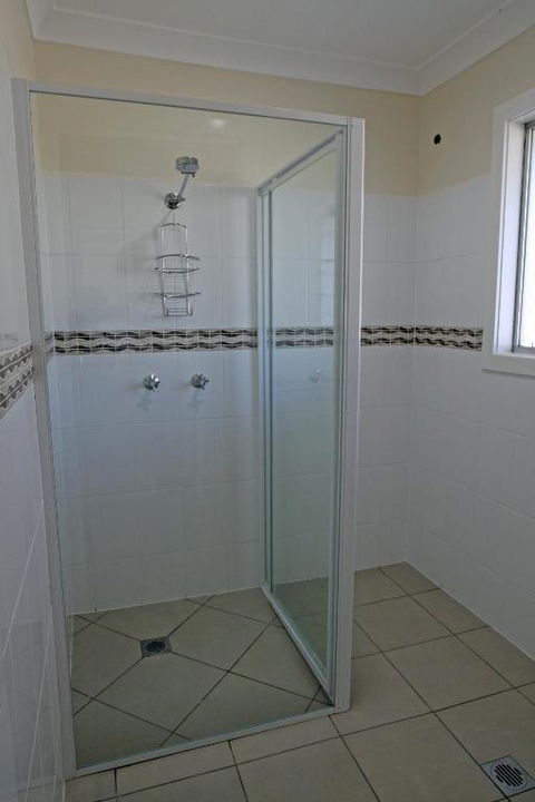 Unbeatable Waterfront Location - Hervey Bay Accommodation 5