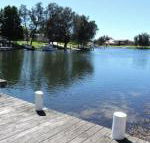 Waterfront Getaway in Sussex - Hervey Bay Accommodation