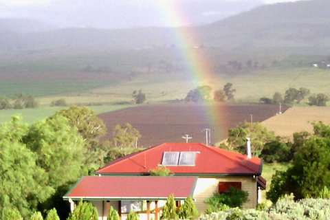 R On The Downs BnB & Spa Cottages - Tourism Hervey Bay 1