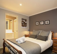 Acacia 2 - Luxurious Holiday Townhouse - Hervey Bay Accommodation