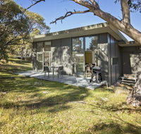Ecocrackenback 10 'Sustainable chalet close to the slopes.' - Hervey Bay Accommodation