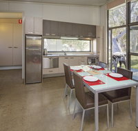 Ecocrackenback 15 'Sustainable chalet close to the slopes.' - Hervey Bay Accommodation