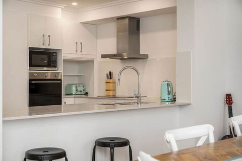 A PERFECT STAY - Ocean Walk - Tourism Hervey Bay 6