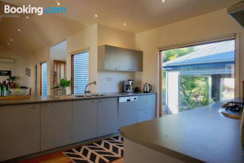 Lumeah - Hervey Bay Accommodation 4