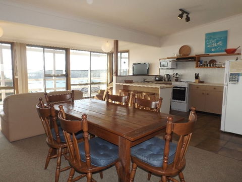 Donaldsons At Pambula Beach - Hervey Bay Accommodation 0