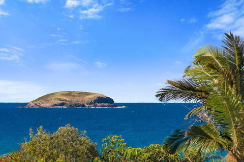 Ultimate Beach House - Hervey Bay Accommodation 3