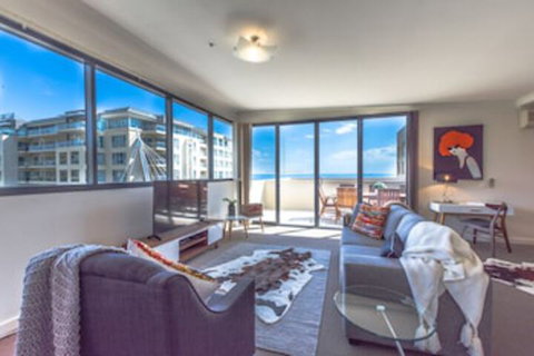 Seaview Penthouse - Tourism Hervey Bay 0