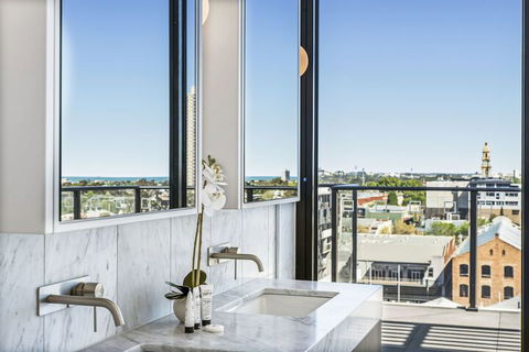Melbourne City Apartments - Teri - Hervey Bay Accommodation 4